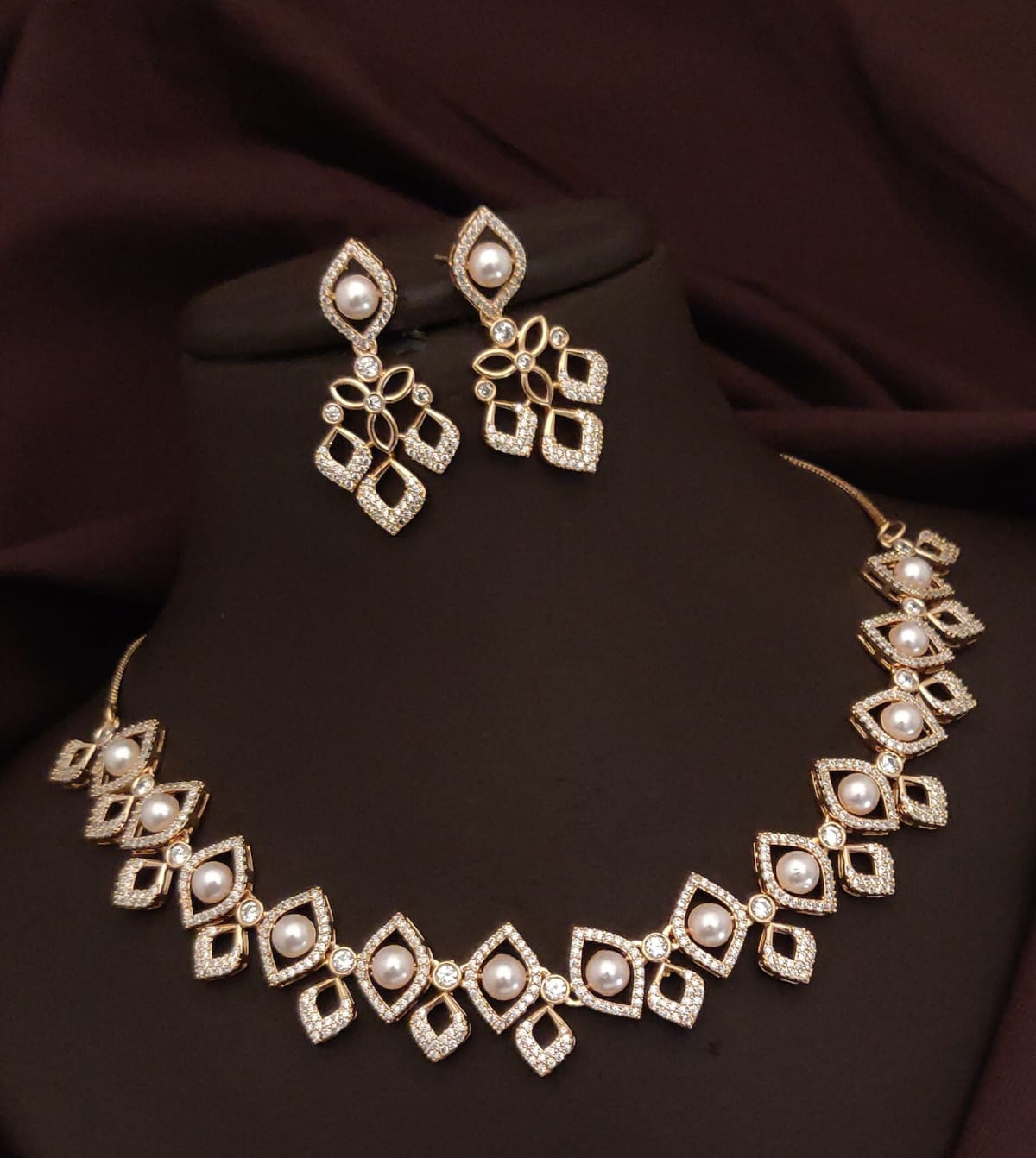 Designed Necklace Set Rose Gold