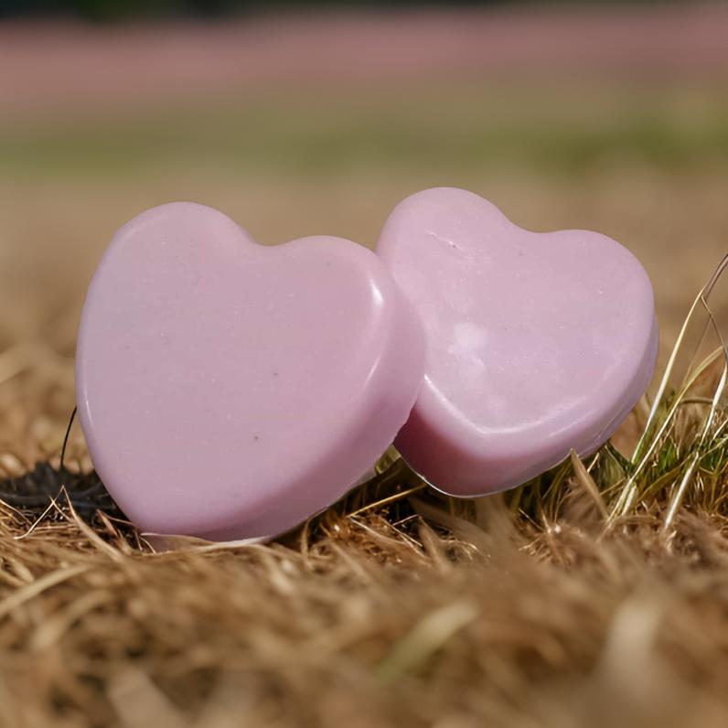 ARNI'S NATURAL HANDCRAFTED HEART SHAPE MILK & HONEY SOAP, PACK OF 3